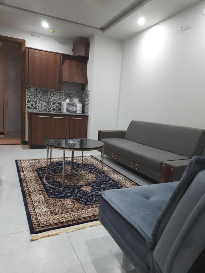 Northern Suites Bahria Town Равалпинди Экстерьер фото