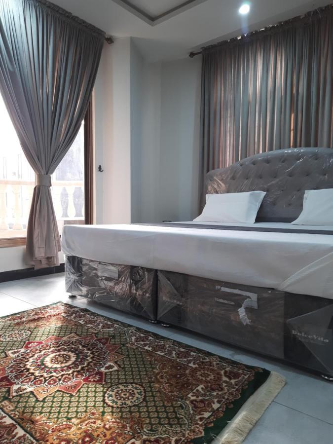 Northern Suites Bahria Town Равалпинди Экстерьер фото